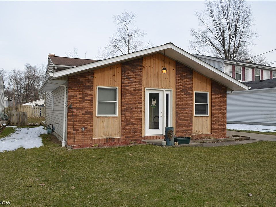 1st image of 10115 Emerson Dr