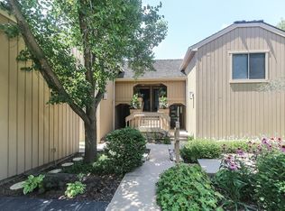 306A Hickory Ln #C464, Barrington, IL
