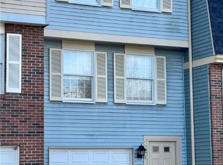 124 Shadowlawn Dr, Pittsburgh, PA 15236