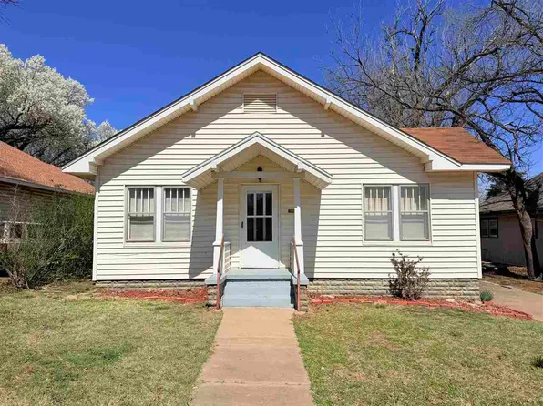 118 Hill Ave, Blackwell, OK 74631