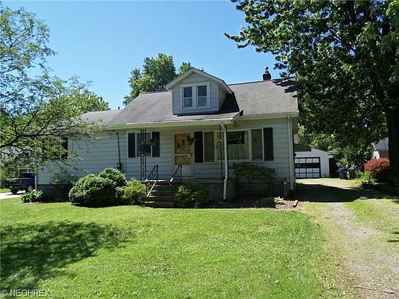 2nd image of 41659 51st St