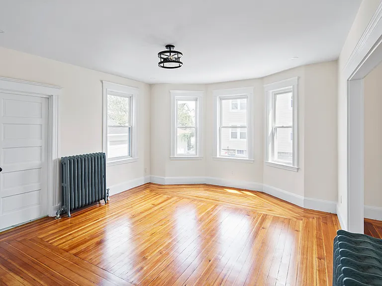57 Yale St #57 — Photo 4