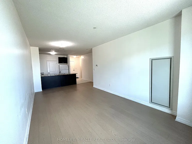 7400 Markham Rd #423 — Photo 16