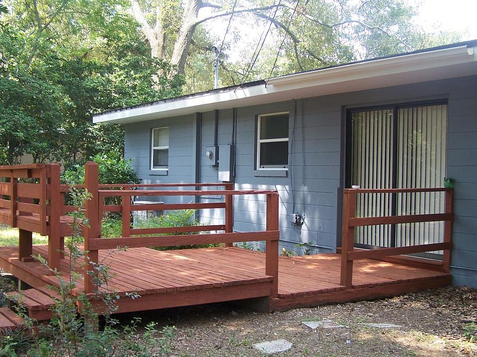 2nd image of 611 West Ter #34