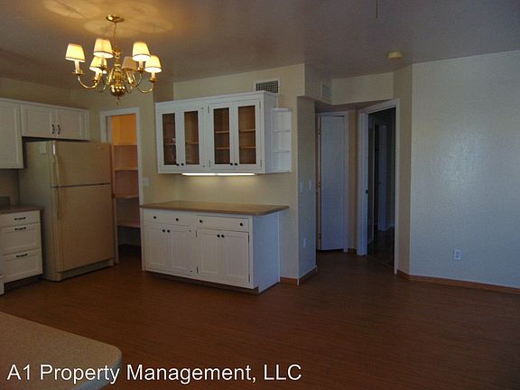 5th image of 4032 N Viewpoint Dr APT A