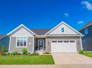 1168 Oak Knoll Rd, Sun Prairie, WI 53590