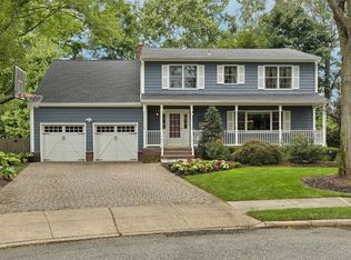 6 Copley Ct, Pompton Plains, NJ 07444