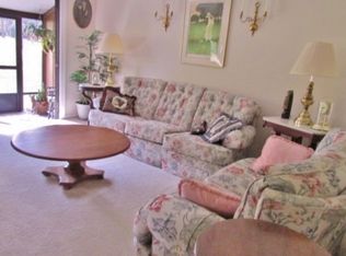 19660 SW 83rd Place Rd APT C-17, Dunnellon, FL 34432