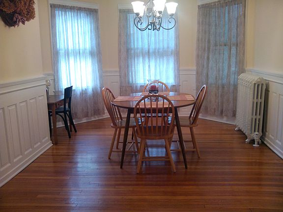 5th image of 710 Potomac Ave APT 15