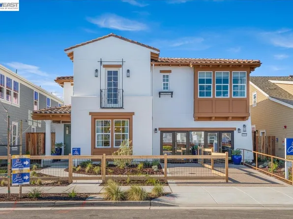 32663 Singh Cir, Union City, CA 94587