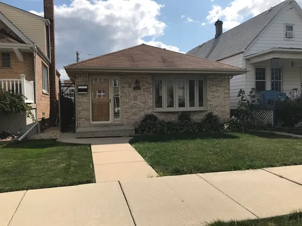 5625 W 64th St, Chicago, IL 60638