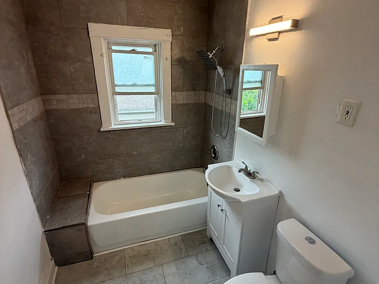 312 S Evergreen Ave #312 — Photo 4