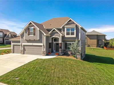 10400 N Fisk Ave, Kansas City, MO, 64154