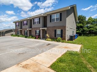 920 Warrior Hill Dr #1, Louisville, TN 37777