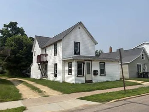 1311 Broadway St, Menomonie, WI
