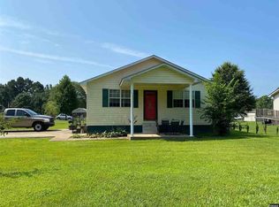 321 D And C Subdivision Rd, Dresden, TN 38225
