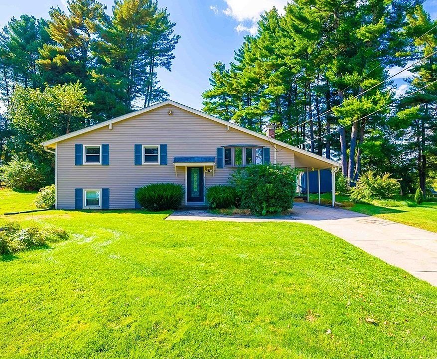1st image of 544 Coronation Dr