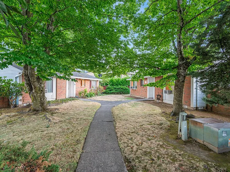 Wellington Heights Estates — Photo 4