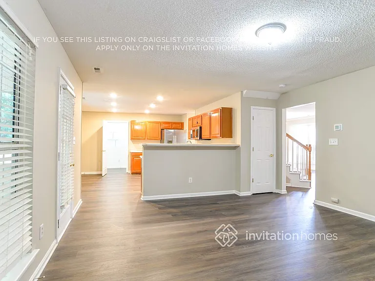 106 Pebble Creek Xing — Photo 6