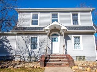 2753 Canfield Rd, Akron, OH 44312