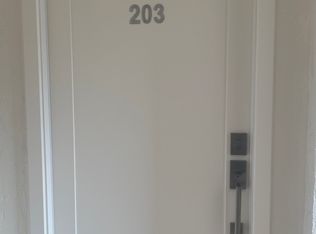 1604 21st St #203, Sacramento, CA 95811
