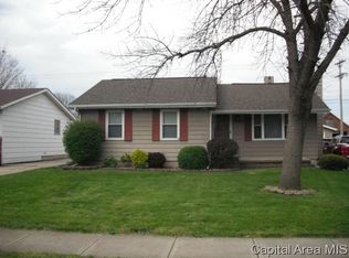 3025 Sherborn Rd, Springfield, IL 62702
