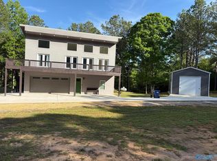 634 Champion Rd, Oneonta, AL 35121