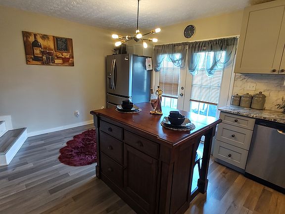 5th image of 1625 Conley Rd #229