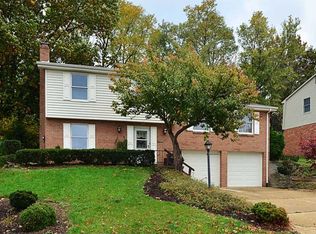 2041 Swallow Hill Ct, Pittsburgh, PA 15220