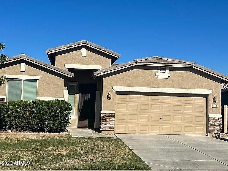 1st image of 1810 W Loemann Dr