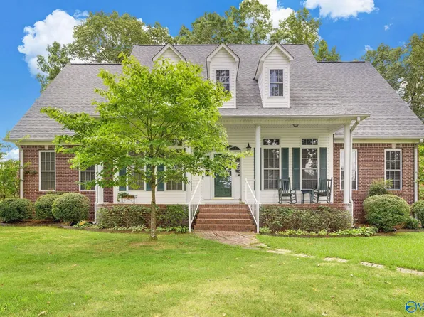 155 Ashworth Ln, Guntersville, AL 35976