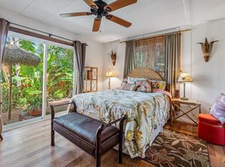 Lanikai, Carlsbad, CA 92011