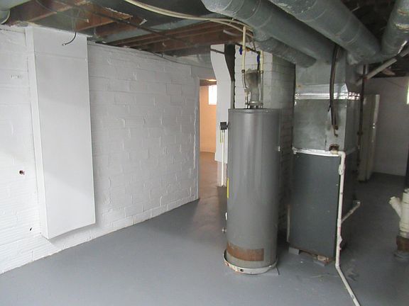 4th image of 13525 Harold Ave
