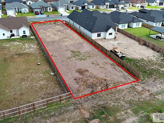2nd image of 2724 N Neel Dr