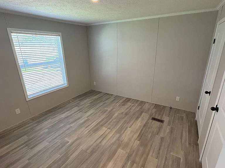 Woodland Estates (MI) — Photo 13