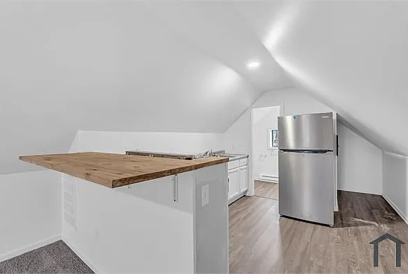 3583 W 105th St — Photo 10
