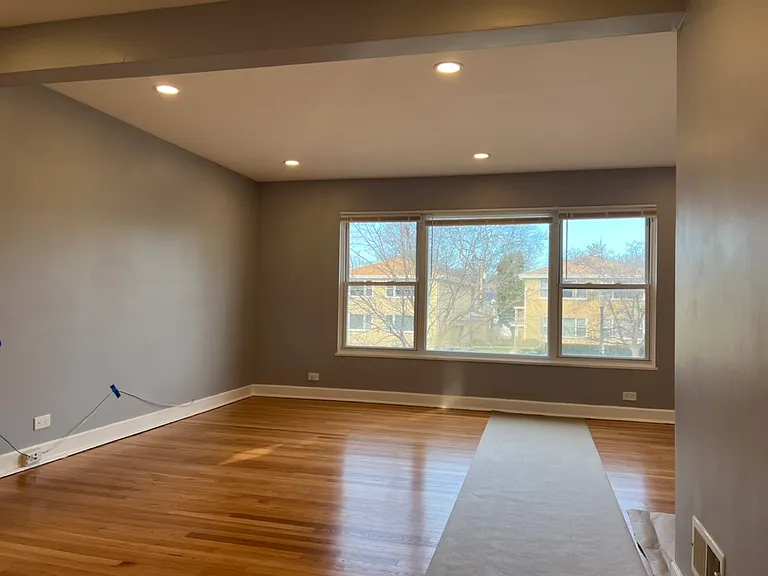 3048 Central St #1 — Photo 2