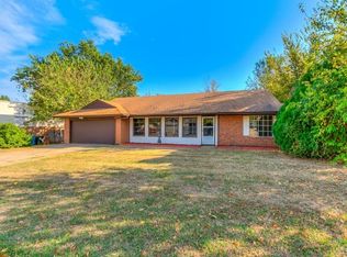 2320 Lindenwood Ln, Norman, OK 73071