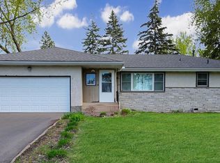 7016 Oliver Cir N, Minneapolis, MN 55430