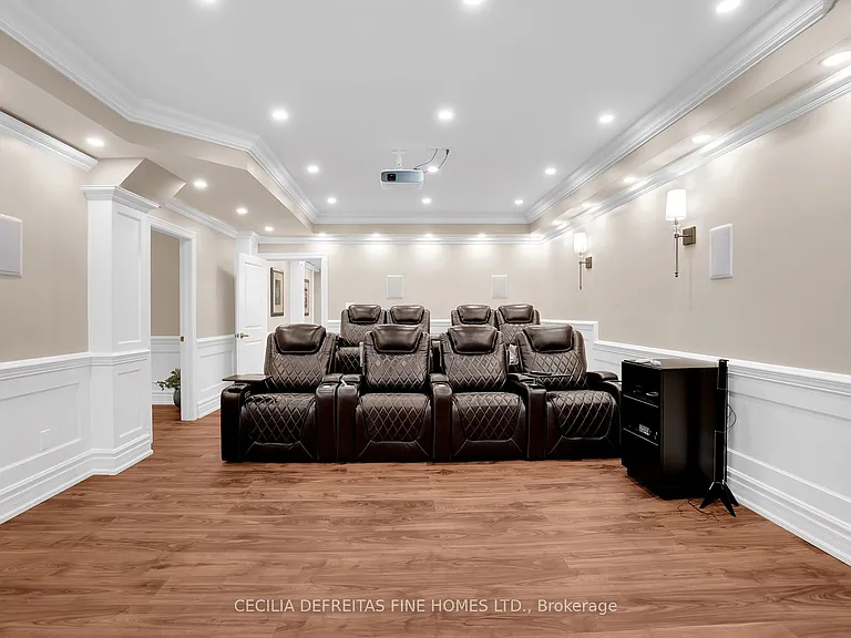 11 Beauvista Ct — Photo 41