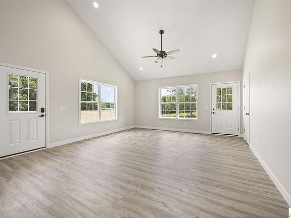 5th image of 7899 Defries Rd