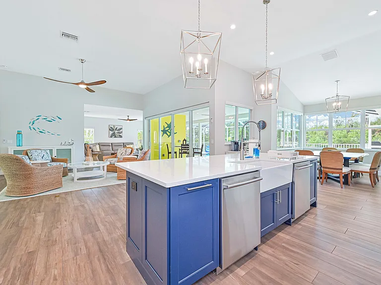 Kitchen island