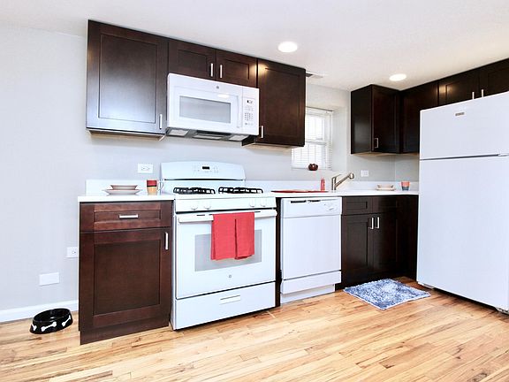 4th image of 2838 N Orchard St #G