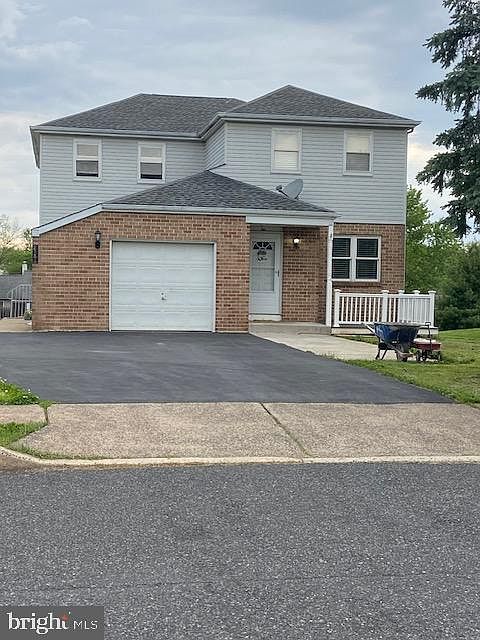 1st image of 259 Florence Dr