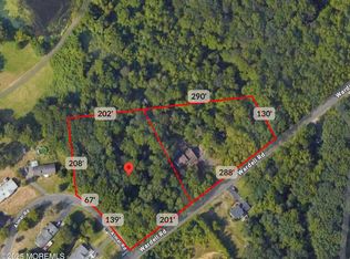 652 Wardell Rd, Tinton Falls, NJ 07753