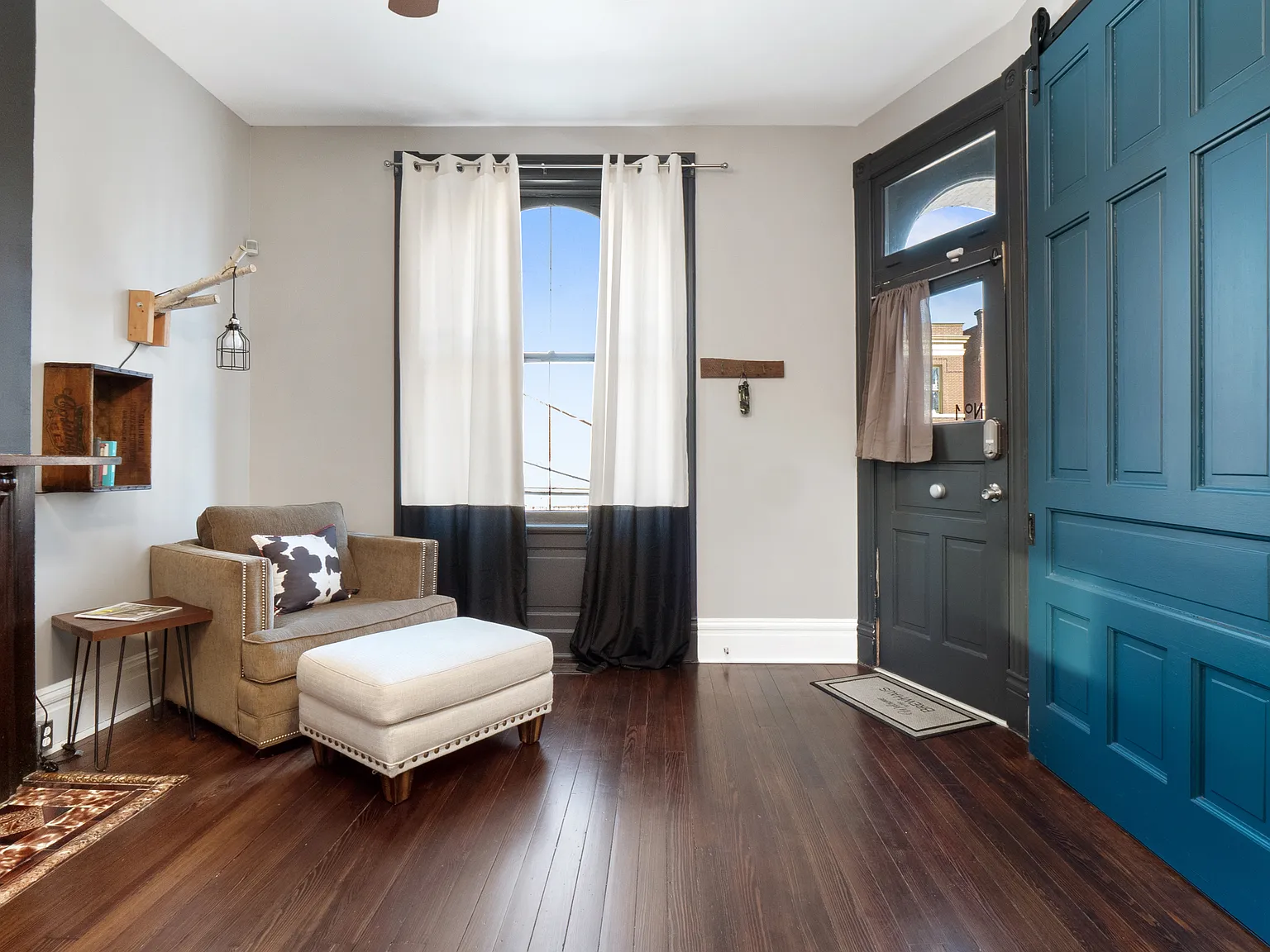 1 bed, 1019 sqft, $2,200 — Photo 3