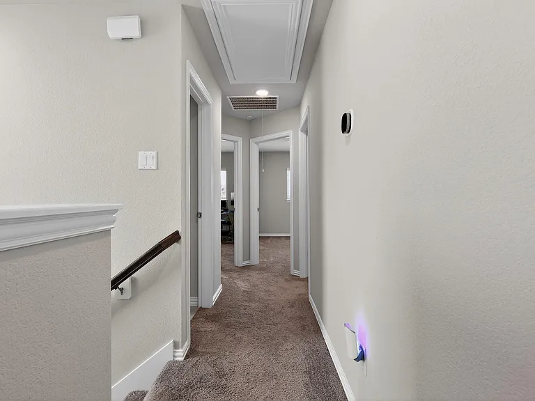2790 Mariposa Creek Dr — Photo 10