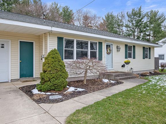 2nd image of 7160 Heatherwood Dr