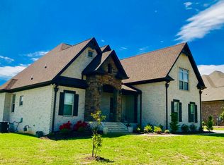 501 Carriage Ln, Lebanon, TN 37087