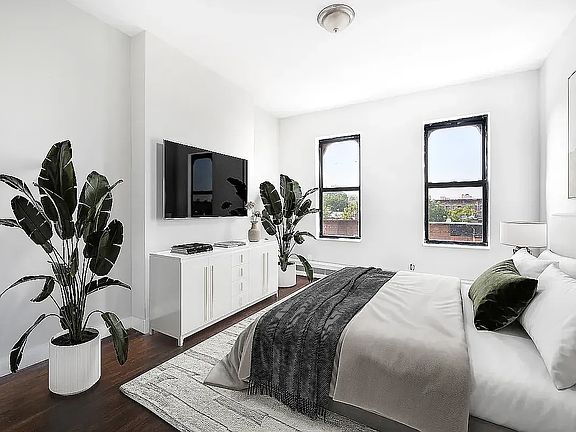 2nd image of 838 Jefferson Ave #L-3